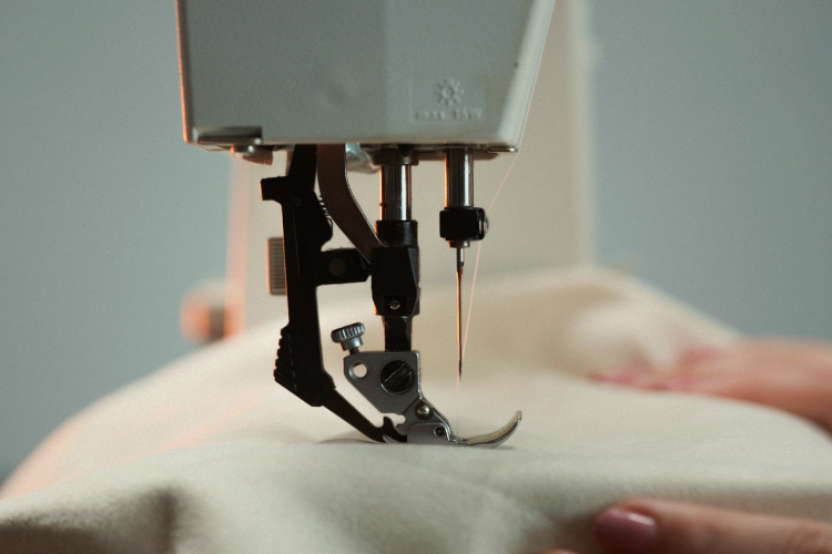 Wij herstellen, repareren, stomen en geven het een tweede kans