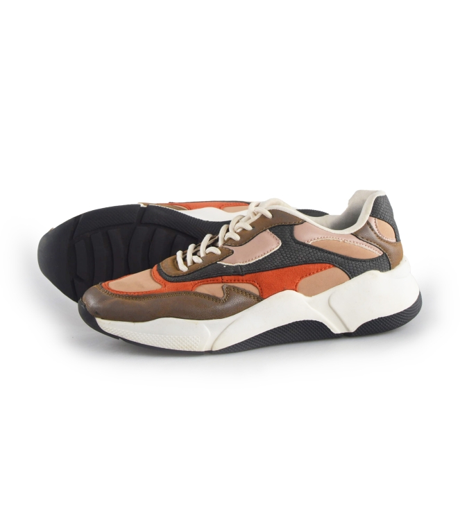 Bullboxer Sneakers