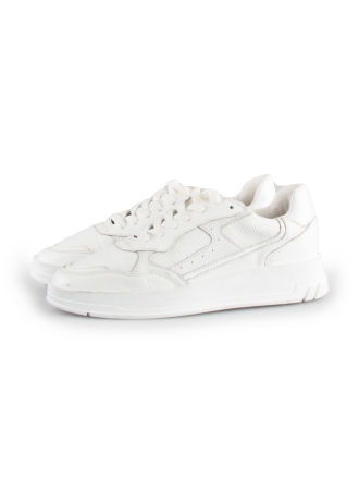 Omoda Sneakers