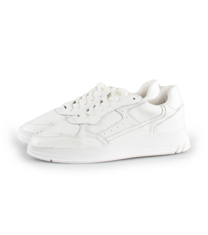 Omoda Sneakers