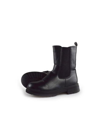 Bluebox Chelsea boots