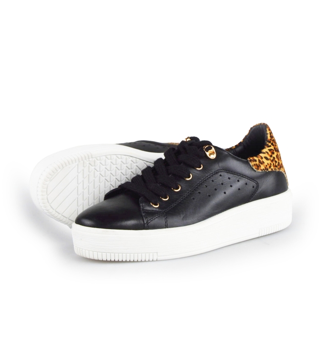Cellini Sneakers