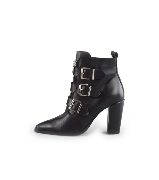 Ann Rocks Enkellaarzen