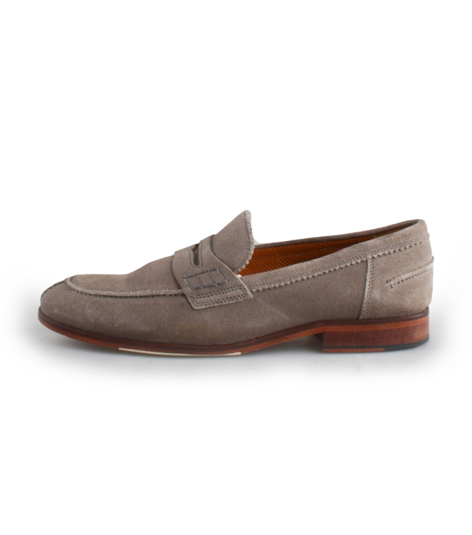 Mazzeltov Loafers