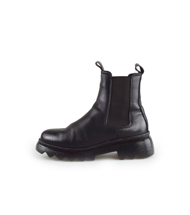 Tamaris Chelsea boots