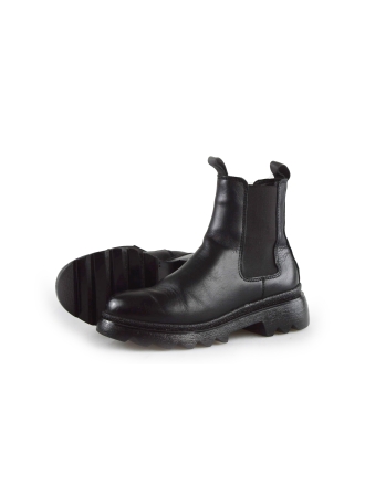 Tamaris Chelsea boots