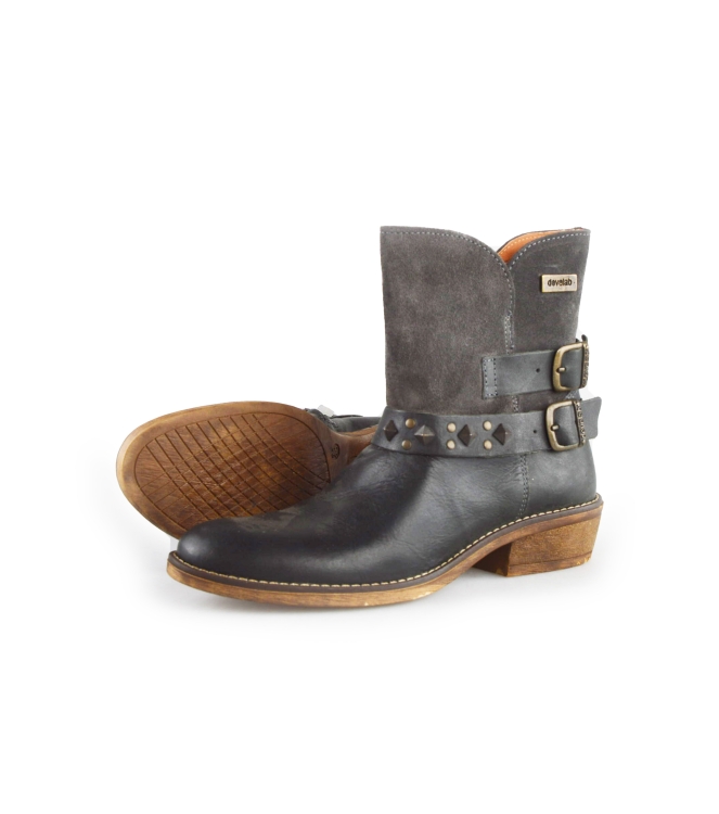 Develab Enkellaarzen