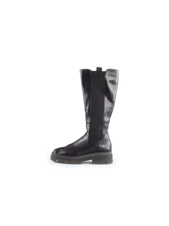 Tamaris Chelsea boots