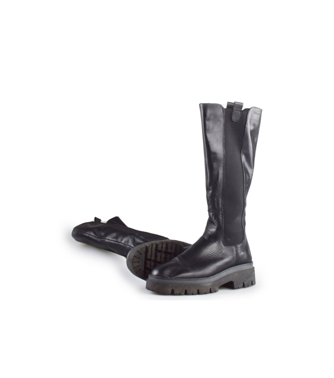 Tamaris Chelsea boots