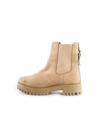 DSTRCT Chelsea boots