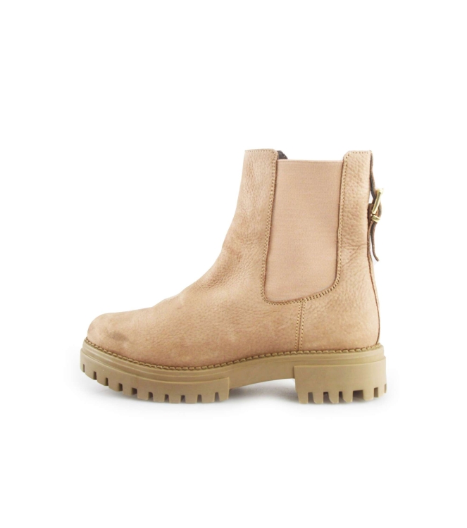DSTRCT Chelsea boots
