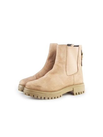 DSTRCT Chelsea boots