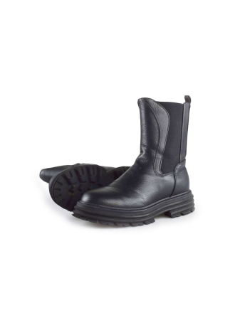 DSTRCT Chelsea boots