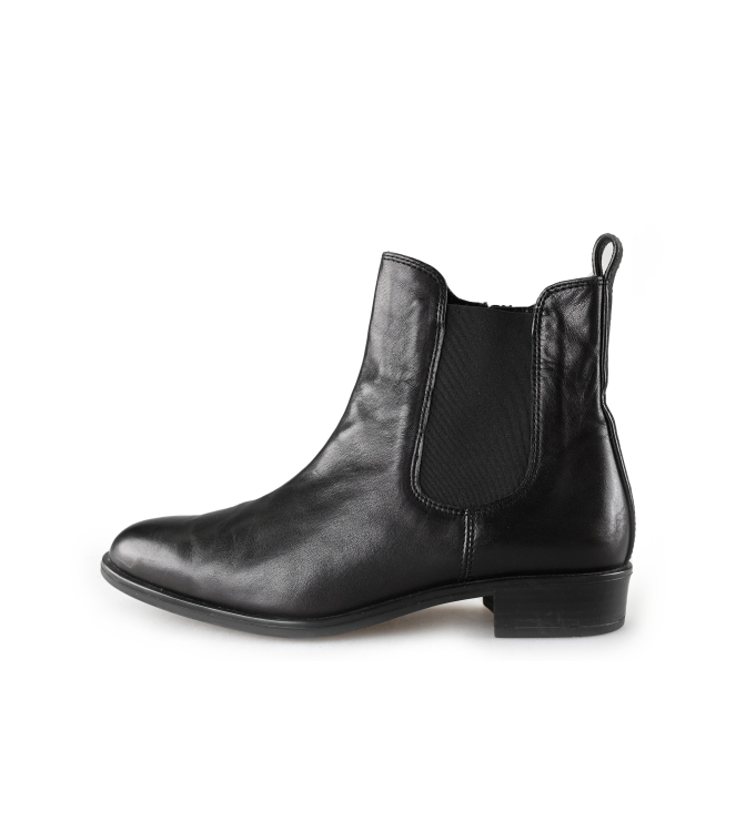 Unisa Chelsea boots