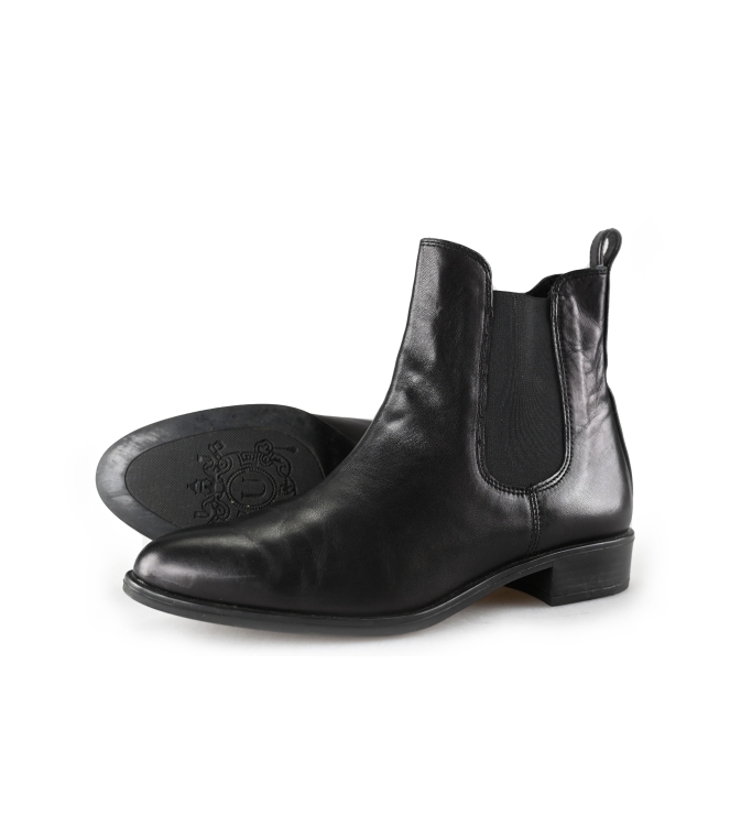 Unisa Chelsea boots