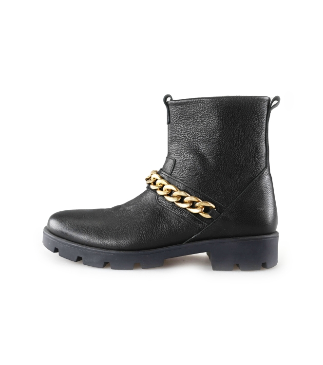 Omoda Boots