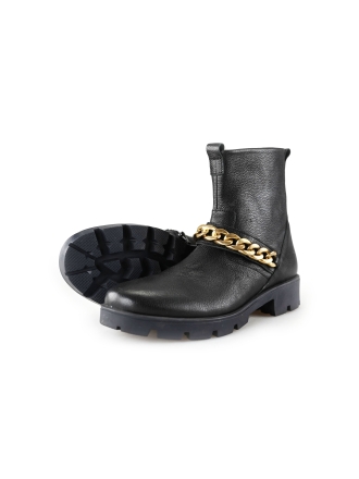 Omoda Boots