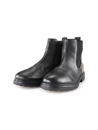 Maruti Chelsea boots