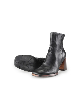 Nero Giardini Enkellaarzen