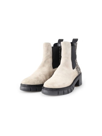 Maruti Chelsea boots