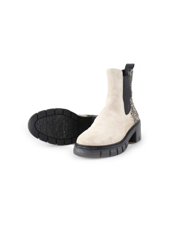 Maruti Chelsea boots