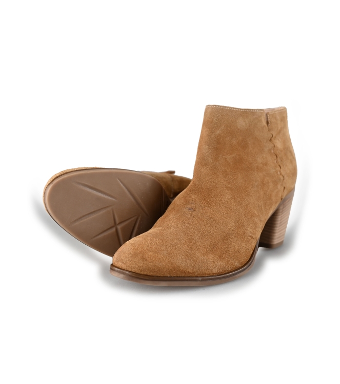 Lina Locchi Enkellaarzen