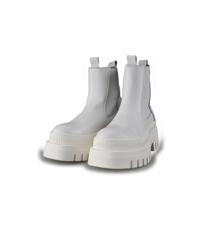 Tamaris Chelsea boots