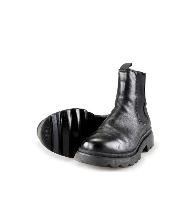 Tamaris Chelsea boots