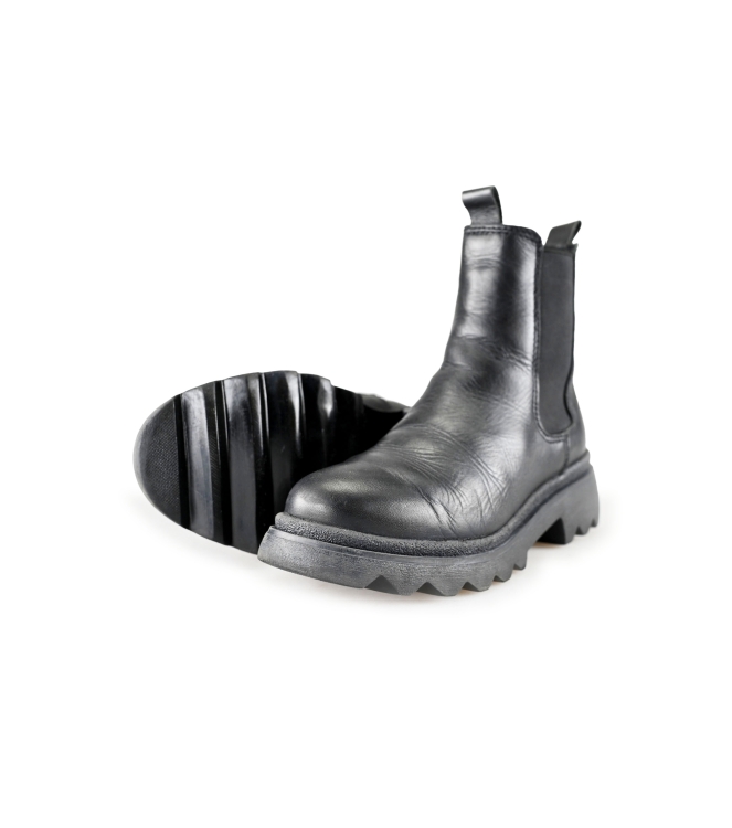 Tamaris Chelsea boots