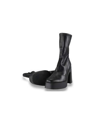 Stradivarius Enkellaarzen