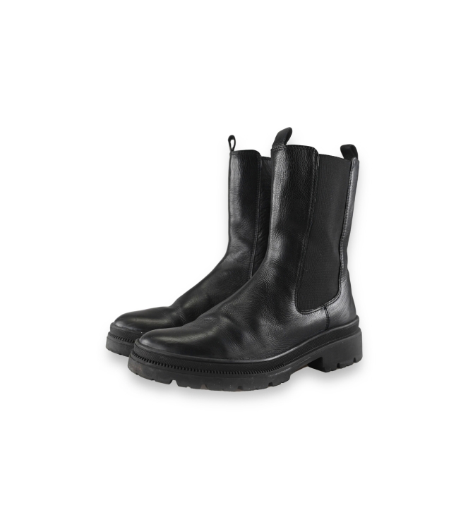 Ara Chelsea boots
