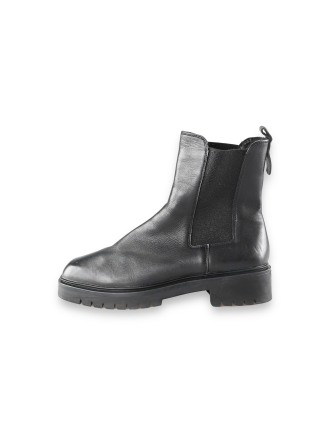 Tamaris Chelsea boots