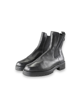 Tamaris Chelsea boots