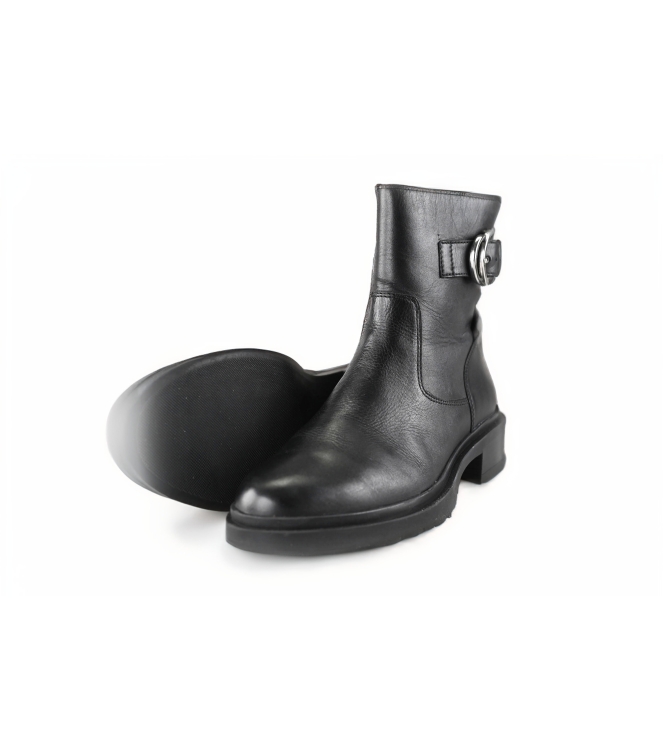 Stefano Lauran Enkellaarzen