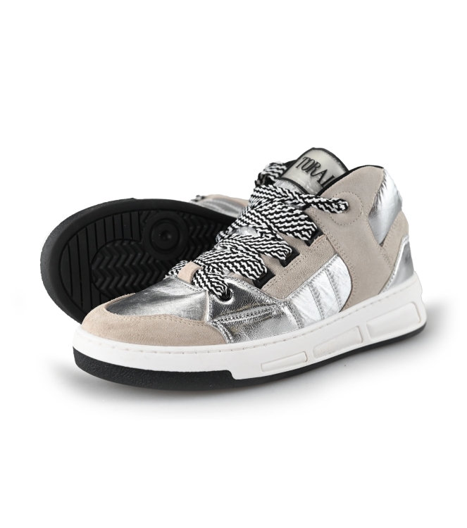 Toral Sneakers
