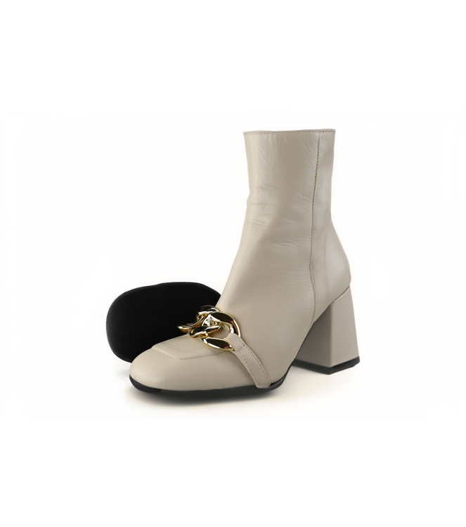 Lina Locchi Enkellaarzen