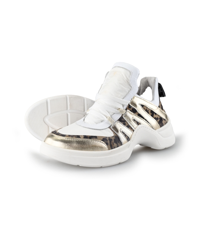 Lina Locchi Sneakers