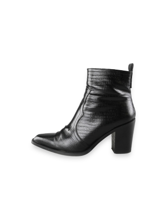 Lina Locchi Enkellaarzen