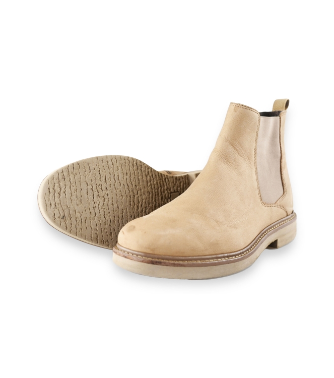 Stefano Lauran Chelsea boots