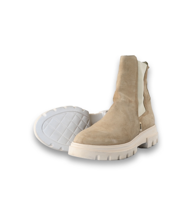 Maruti Chelsea boots