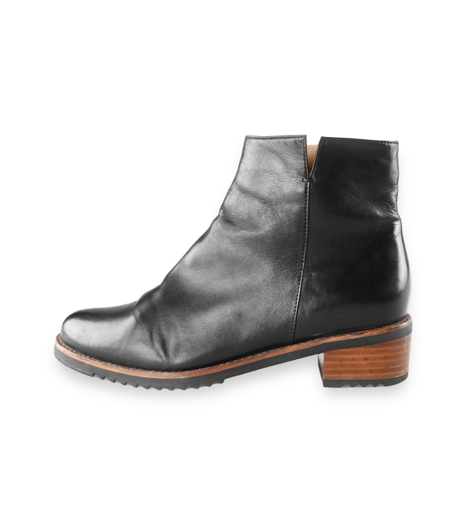 Everybody Enkellaarzen