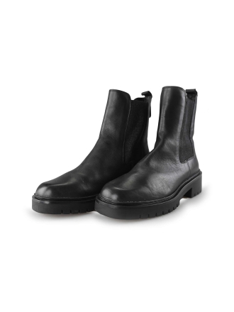 Tamaris Chelsea boots