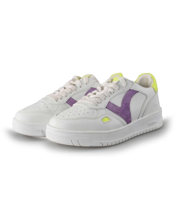 Victoria Sneakers