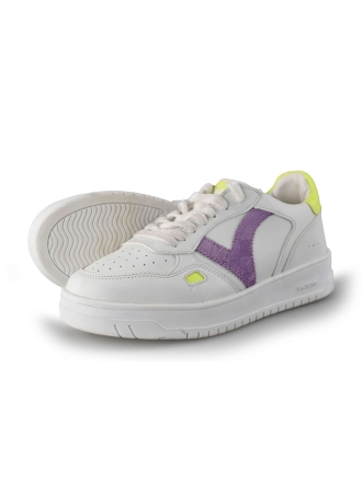 Victoria Sneakers