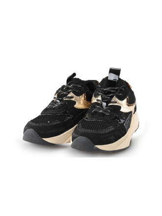 Lina Locchi Sneakers