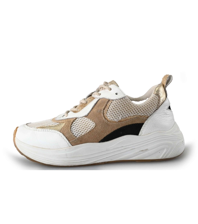 Omoda Sneakers