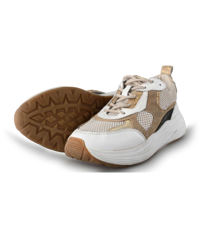 Omoda Sneakers