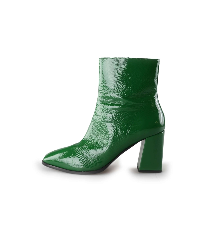 Lina Locchi Enkellaarzen