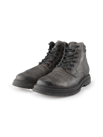 Outfielder Veterboots