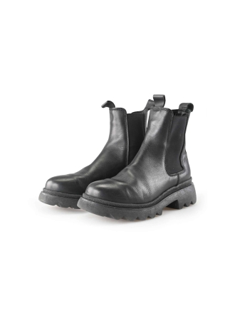 Tamaris Chelsea boots